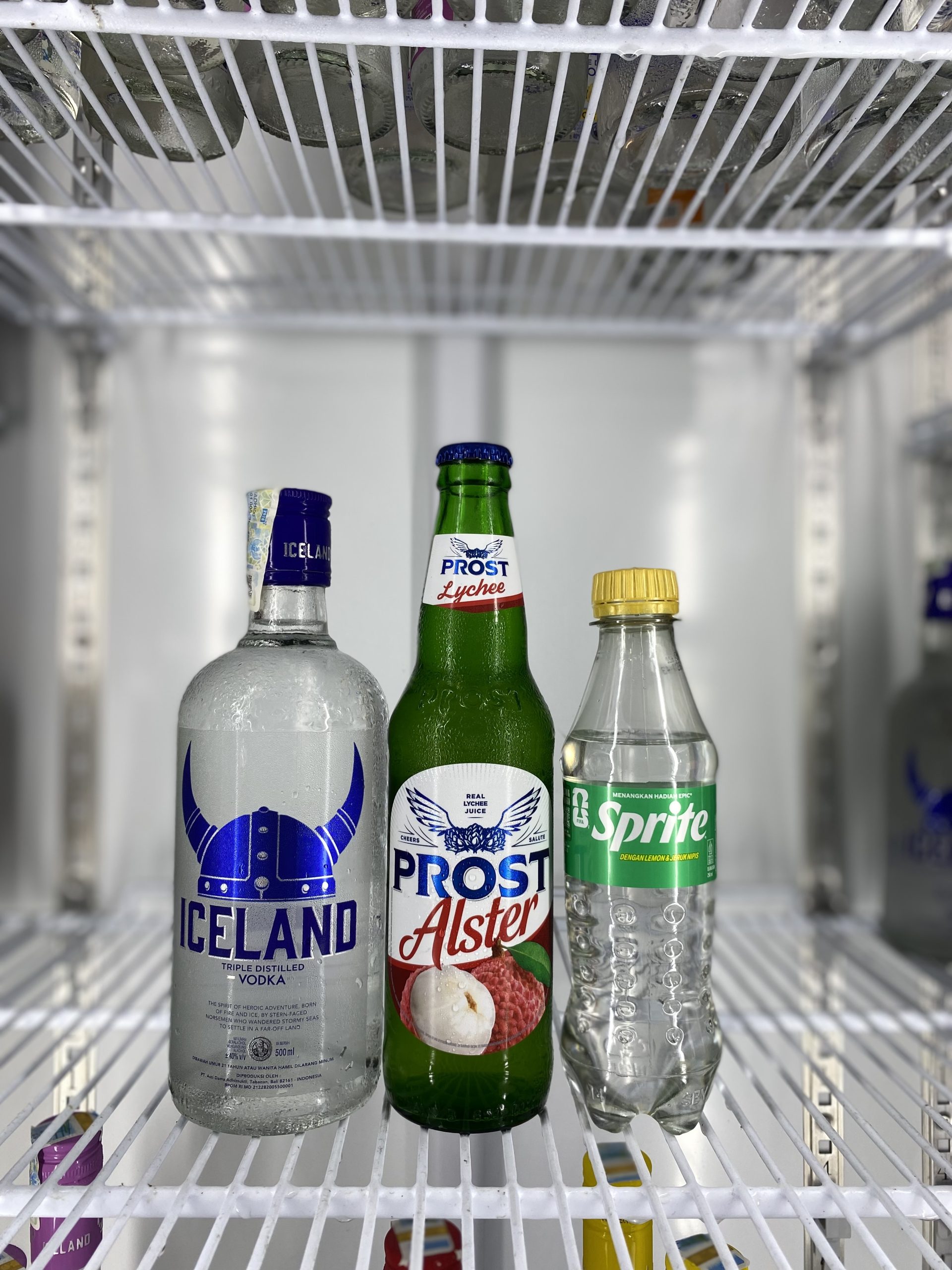 promo (23) 1 iceland 500ml 1 beer kecil 1 nipis madu/sprite