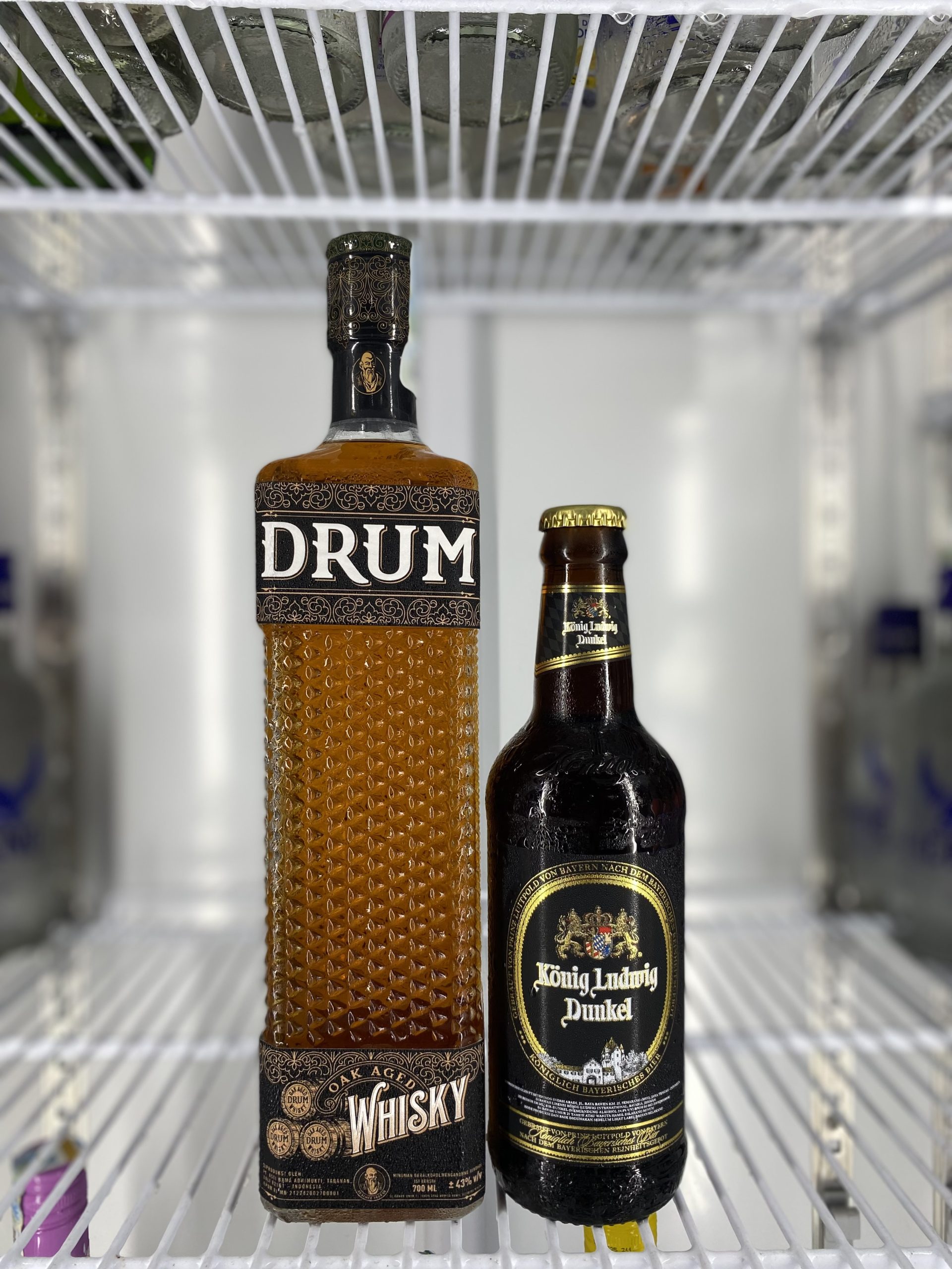 promo (36) 1 drum whiskey 700ml 1 konig kecil