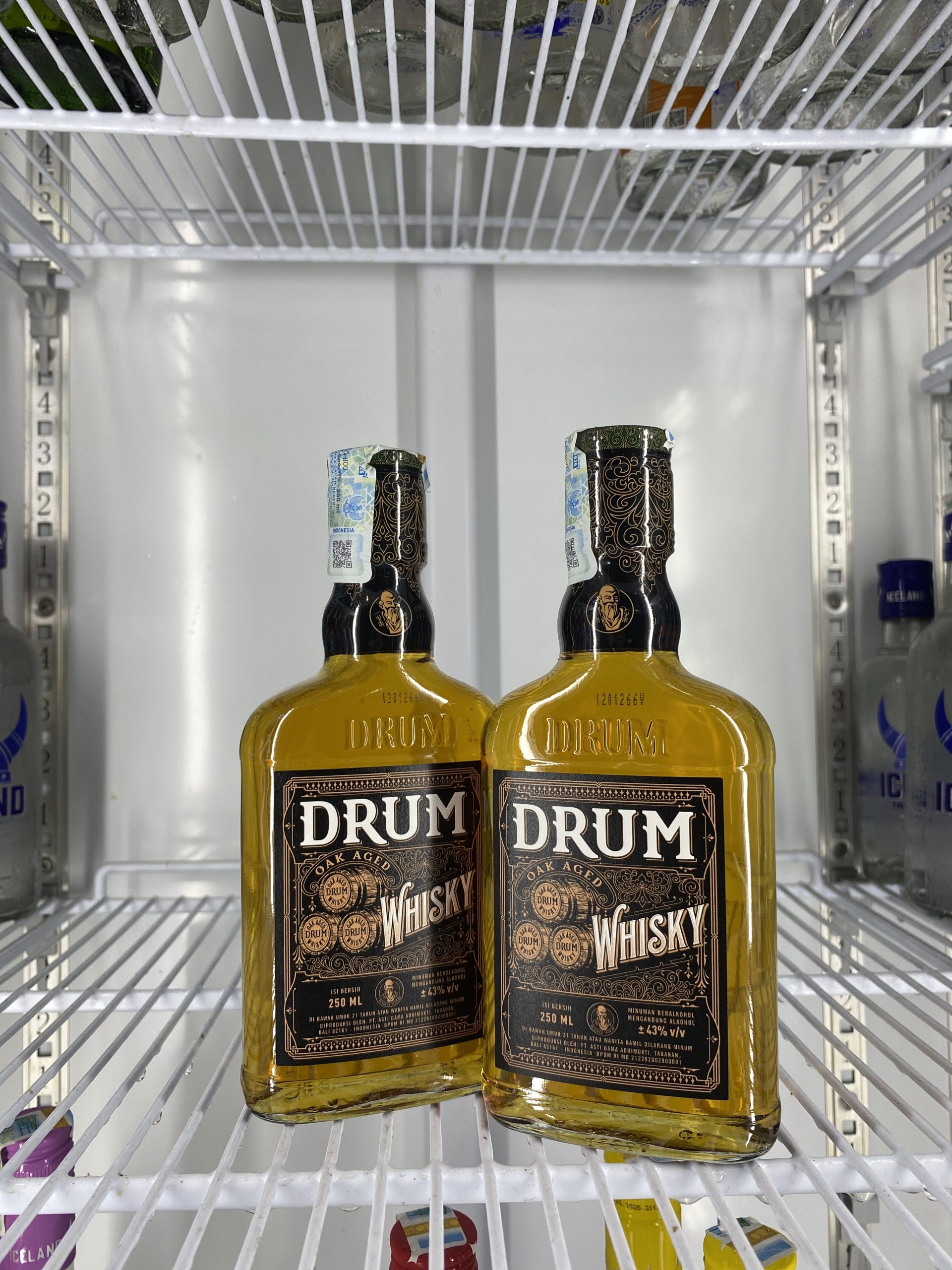 promo (41) 2 drum whiskey 250ml